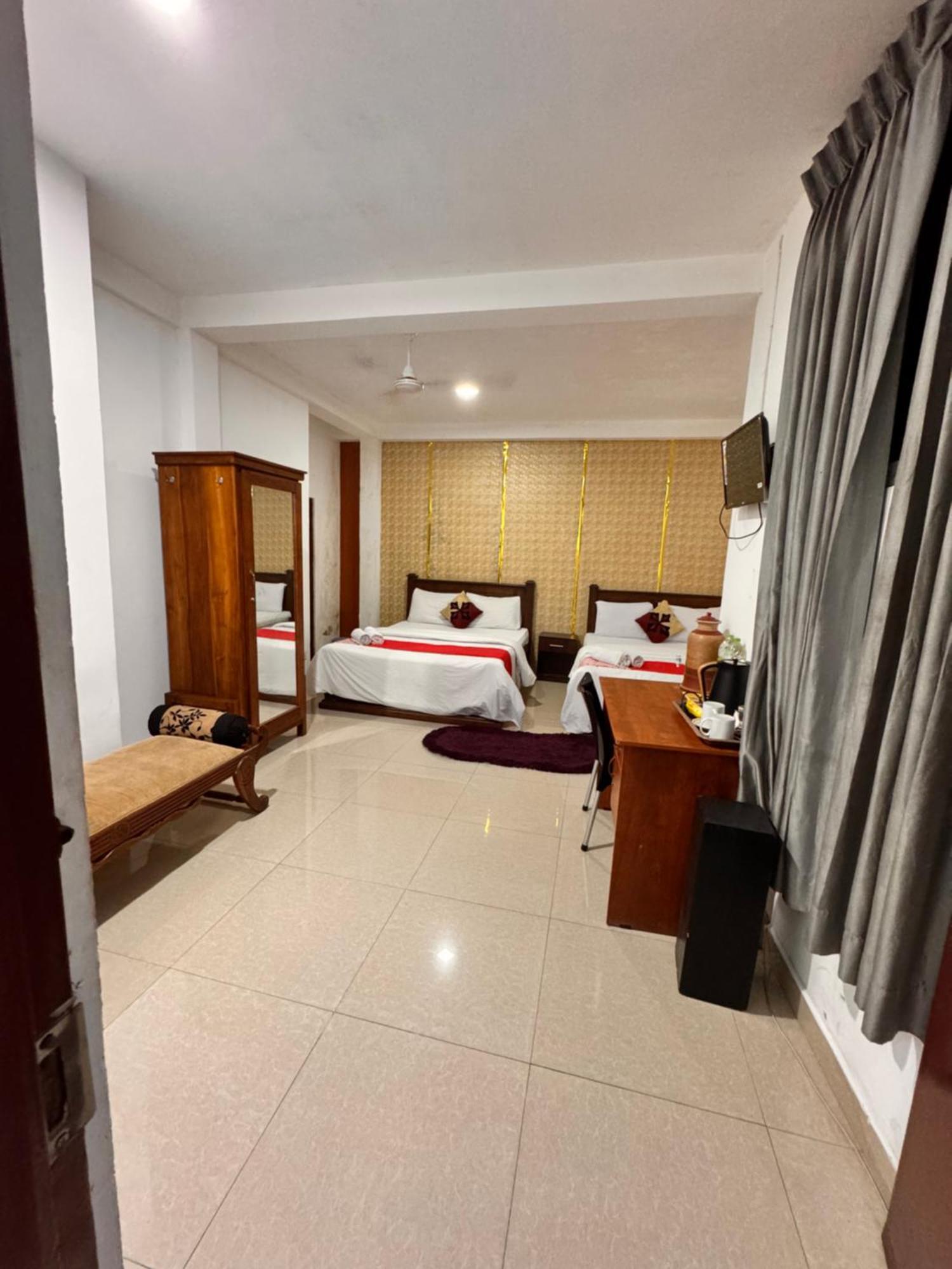 Airport Transit Kings Hotel Katunayaka Εξωτερικό φωτογραφία